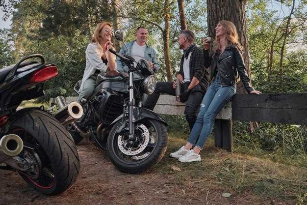 Group riding etiquette – rules you should follow