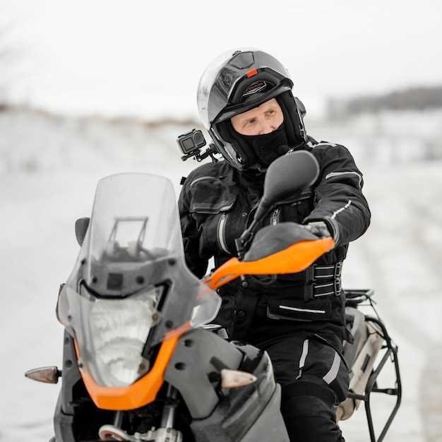 Selecting the Best Gloves and Boots for Rider Comfort and Safety