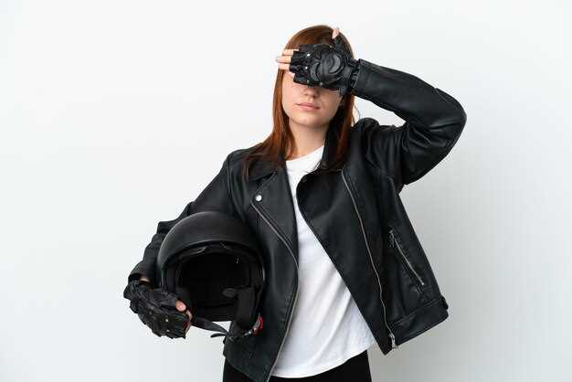 Must-have protective gear for motorcycle riders